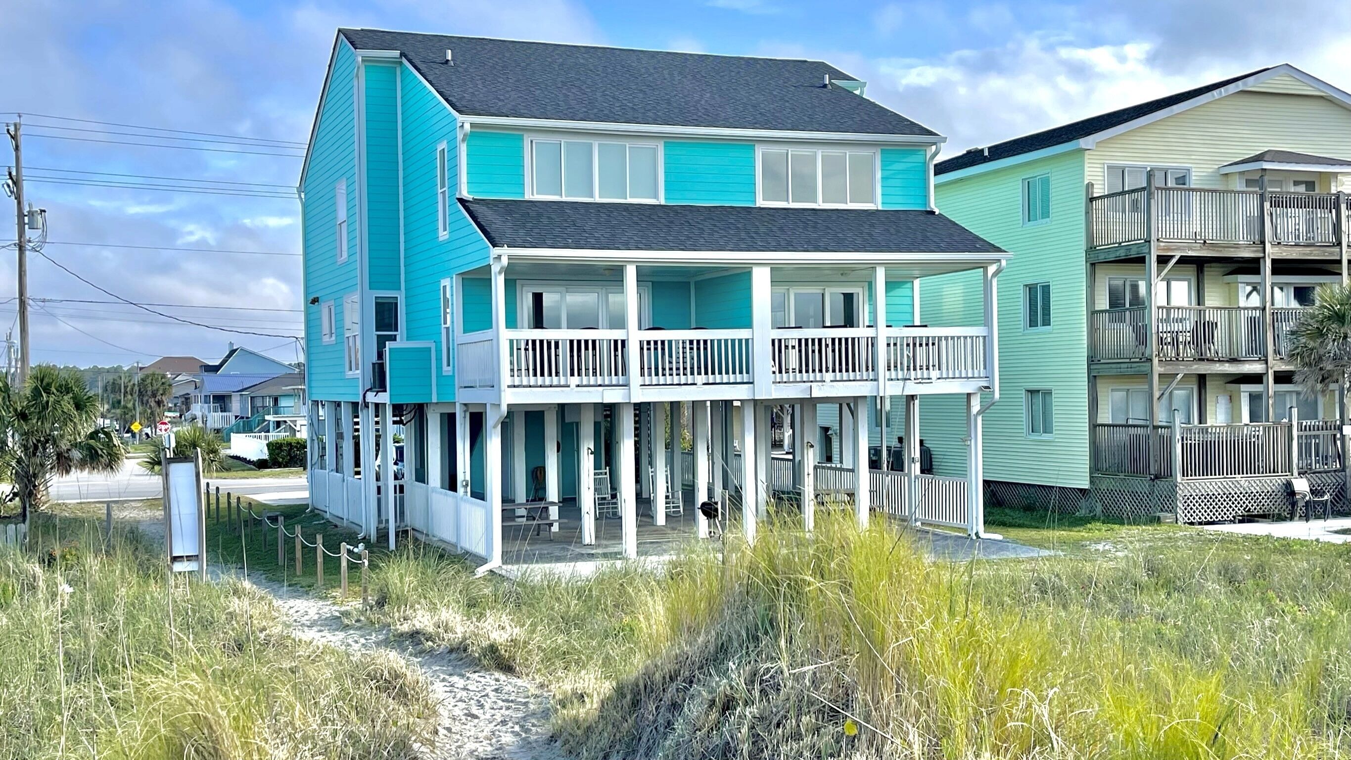 Twin Palms NORTH: Beautiful Ocean Front Villa