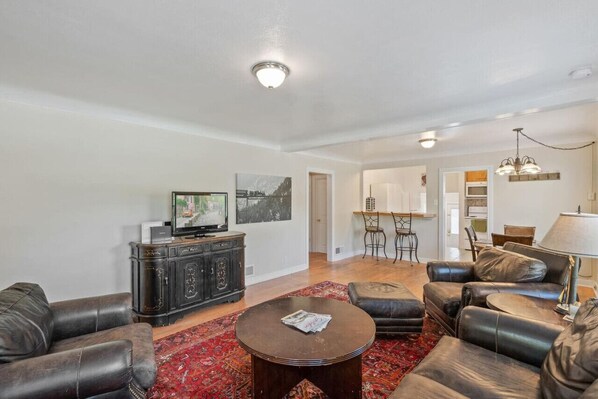 تلفزيون، مدفأة