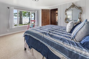 5 bedrooms, travel crib, free WiFi, bed sheets