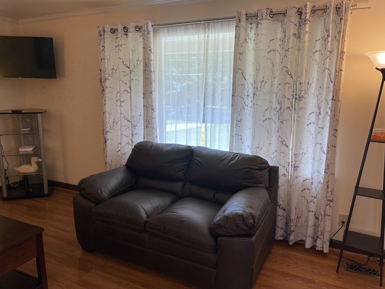 Pura Vida 1 - Lovely home with large fenced yard