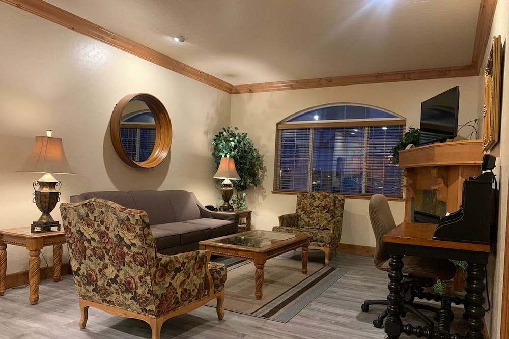 Rejuvenate in Mtn Villa~Mineral Hot Spring|Spa|Sauna Villa 2076-2