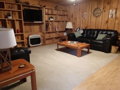 2 bedroom cabin