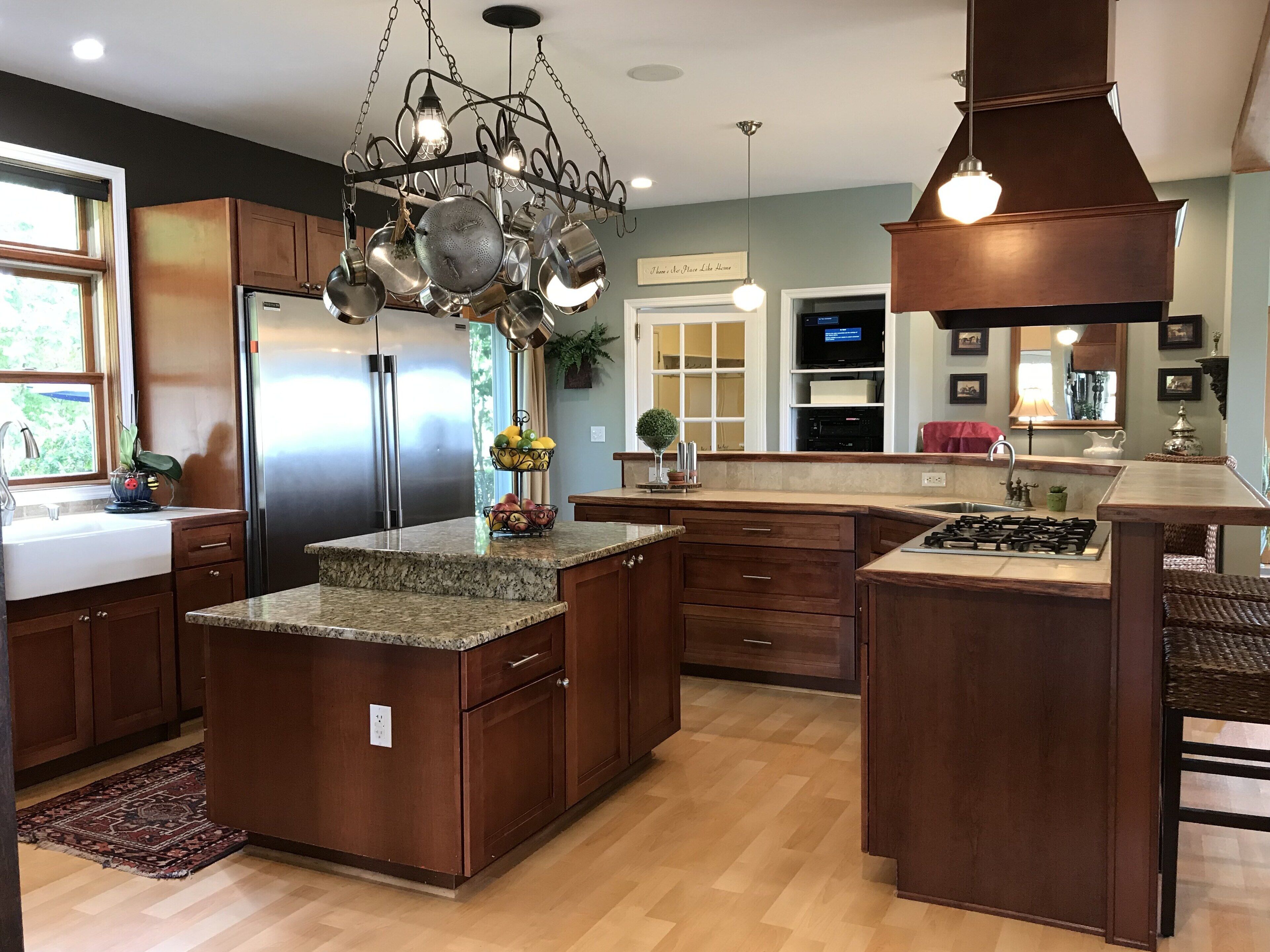 PET FRIENDLY! Private Modern Farmhouse unmatched Catskill Mountain View