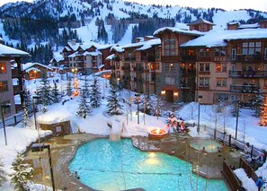 Ulkouima-allas, lämmitetty uima-allas