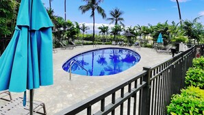 A heated pool - Top Flr, Kaanapali Golf Front, Beach Cabana, Jacuzzi (Kaanapali)