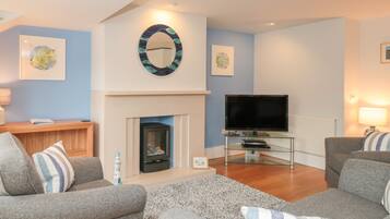 Cottage | Interior