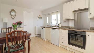 Fridge, dishwasher, electric kettle, toaster