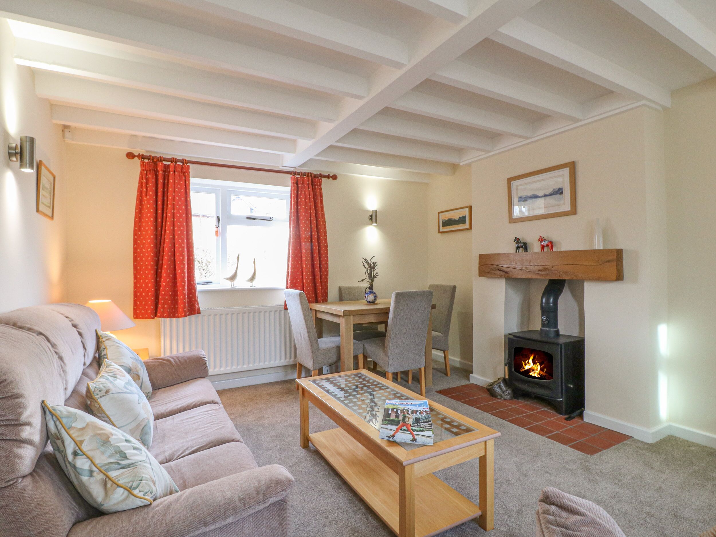 コテージ | 内装