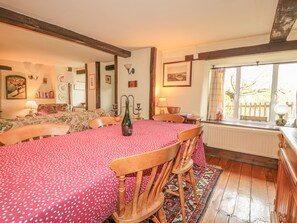 Cottage | Interior - Little End (Stroud)