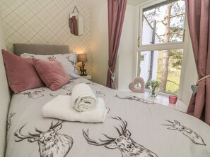 Cottage | Bahagian dalam