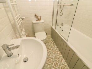 Cottage | Bathroom | Shower - Bank End Cottage (Carnforth)