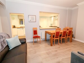 Cottage | Living room - Lincoln House (Lincoln)