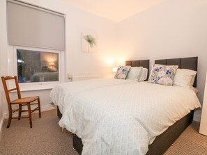 Cottage | 4 bedrooms, individually decorated, individually furnished, free WiFi - Lincoln House (Lincoln)