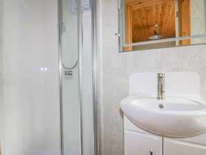 Cottage | Interior - Lodge Two (Truro)