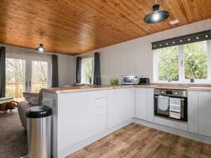 Cottage | Interior - Lodge Three (Truro)