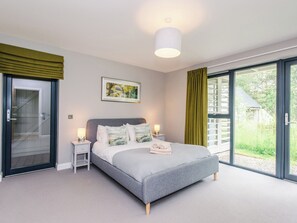 Casa de campo | 3 quartos, individualmente decorados, individualmente mobiliados