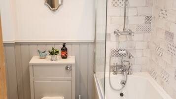 Småhus | Bad | Dusj