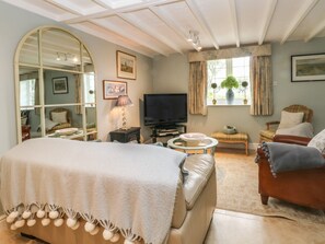 Cottage | 2 phòng ngủ, trang trí khác biệt