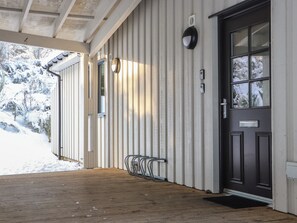 Cottage | Property grounds - Otter Lodge (Kingussie)