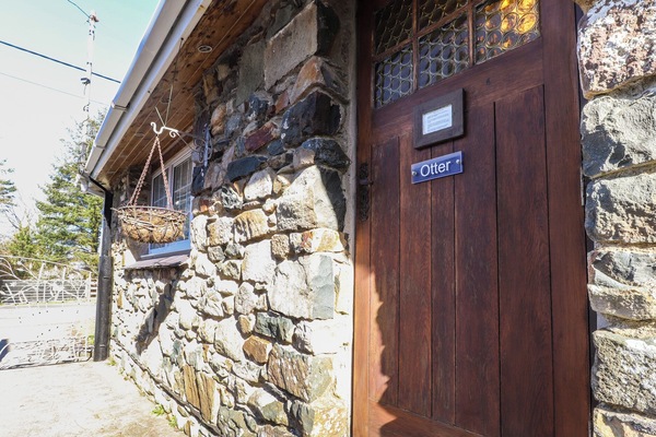 Cottage | Exterior detail