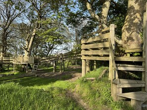 Cottage | Property grounds