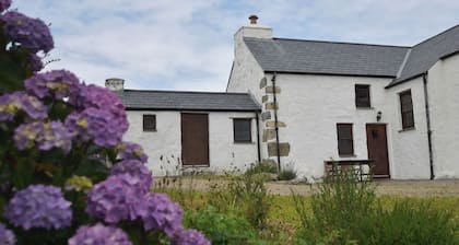 Panteurig Cottage