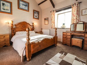Interior - Y Stabl (Fishguard)