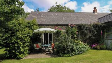 Cottage | Buiten dineren