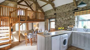 Cottage | Interior