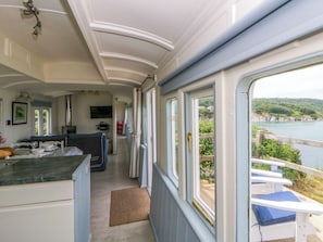 Cottage | Interior - Clifftop Carriage (Cardigan)