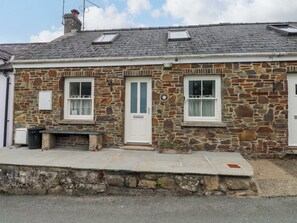 Cottage | Exterior detail