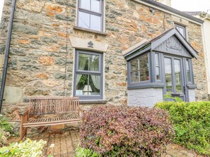 Exterior - Greenbanks (Newport)