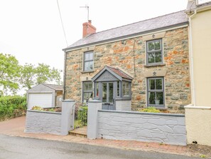 Exterior - Greenbanks (Newport)