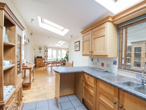 冰箱、洗碗机、厨具/餐具