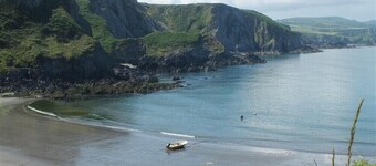Dinas Island Cottage