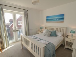 Cottage | 2 bedrooms, individually decorated, individually furnished, free WiFi