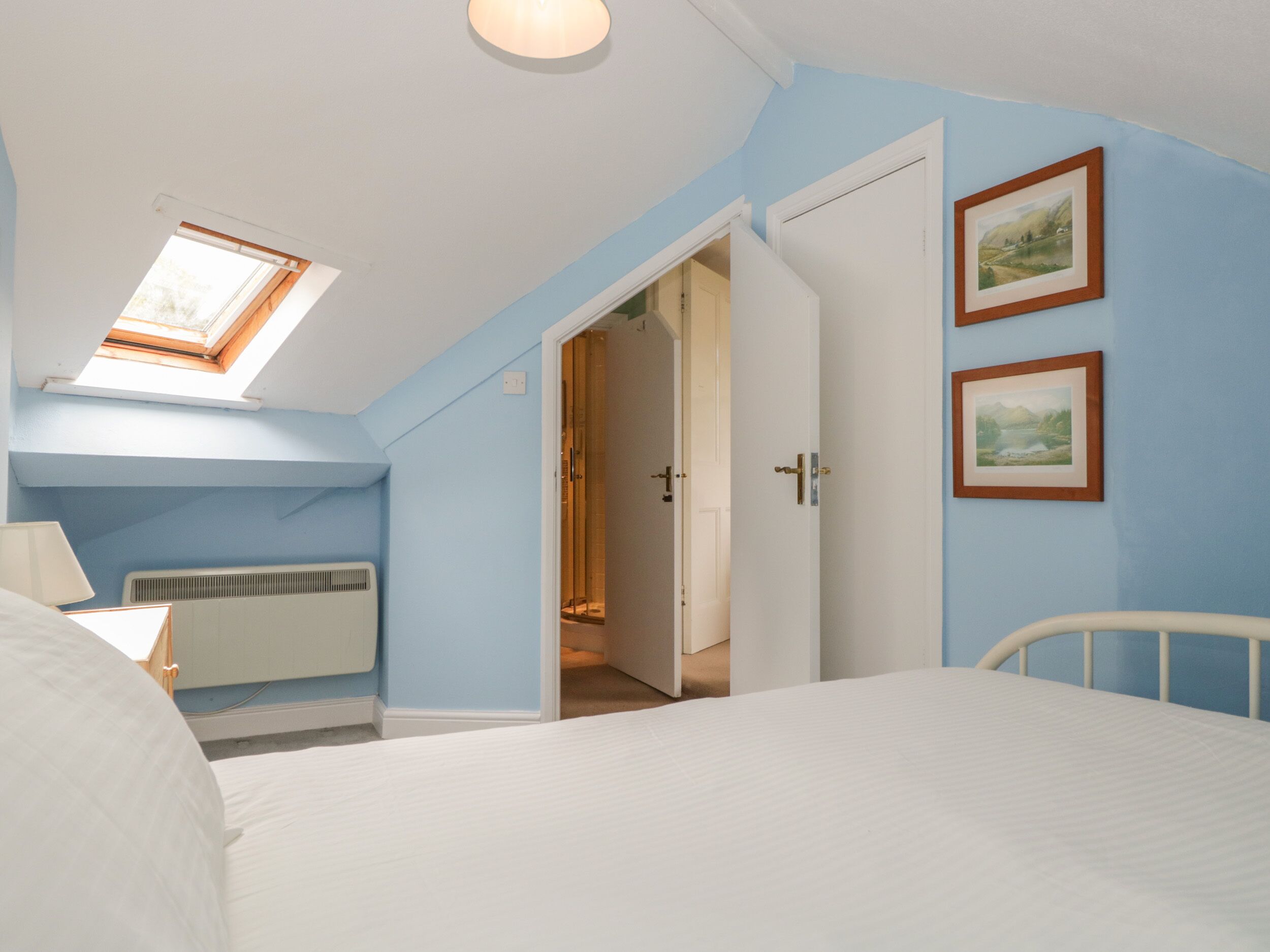 Cottage | 3 bedrooms, individually decorated, individually furnished, free WiFi