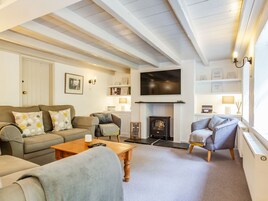 Cottage | Interior
