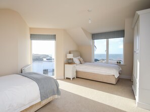 Ferienhaus | 6 Schlafzimmer, individuell dekoriert, individuell eingerichtet