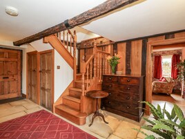 3 habitaciones, decoración personalizada y muebles diferentes