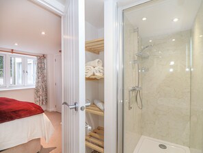 Cottage | Bagno | Doccia, asciugacapelli