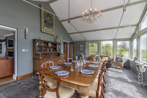 Cottage | Dining - The Lodge (Middlesbrough)