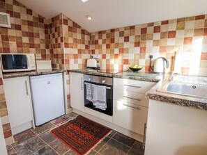 Cottage | Interior - 1 Rose Cottages (Looe)