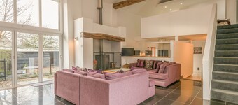 燧石穀倉度假屋