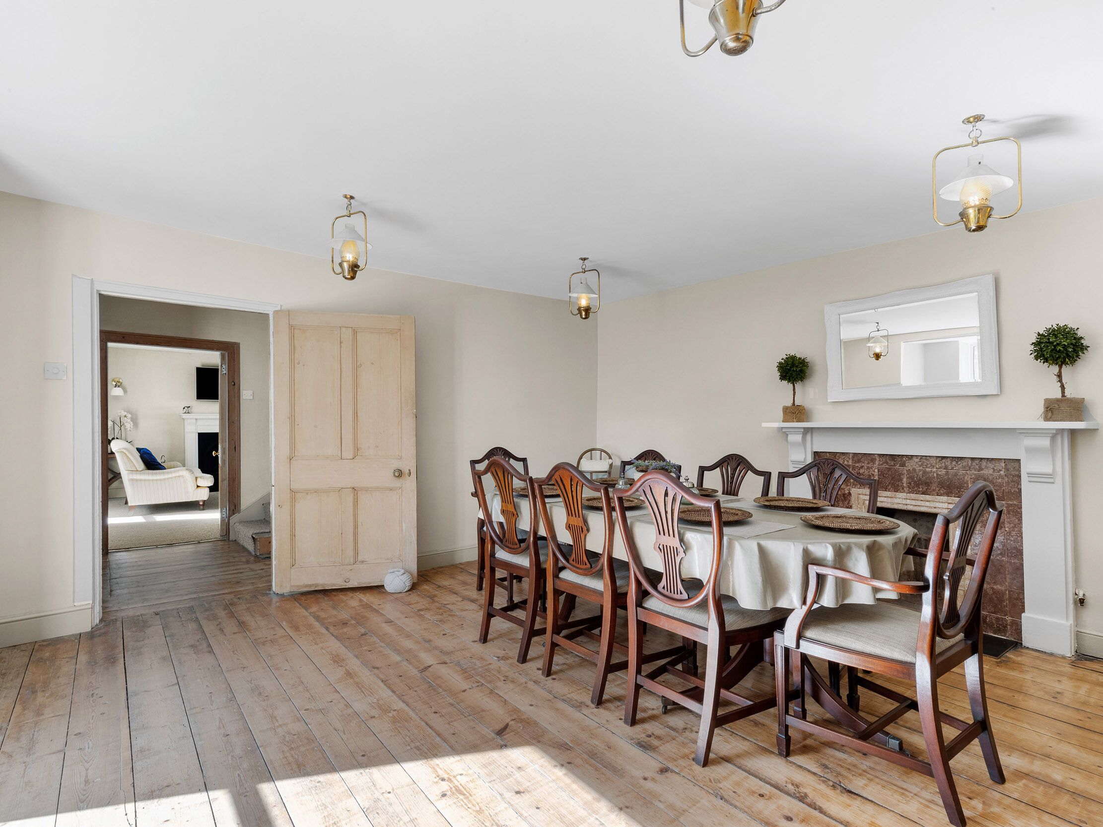 Cottage | Private kitchen | Fridge, microwave, dishwasher, cookware/dishes/utensils