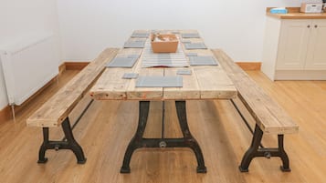 村舍 | 私人厨房 | 冰箱、洗碗机、电热水壶、厨具/餐具
