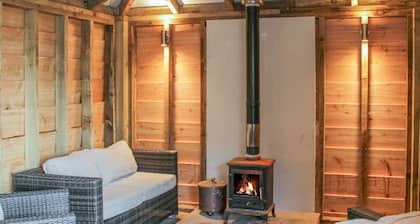 Hillside Lodge