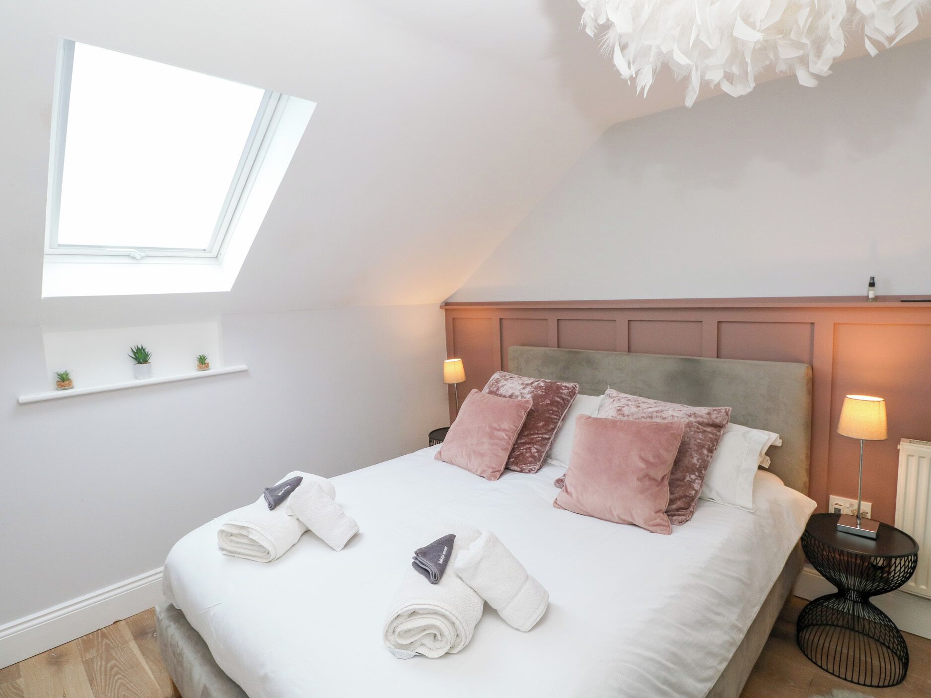 Cottage | 2 bilik tidur, dihias secara berasingan 