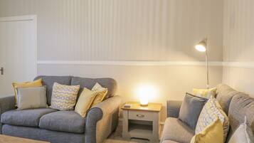 Cottage | Living room