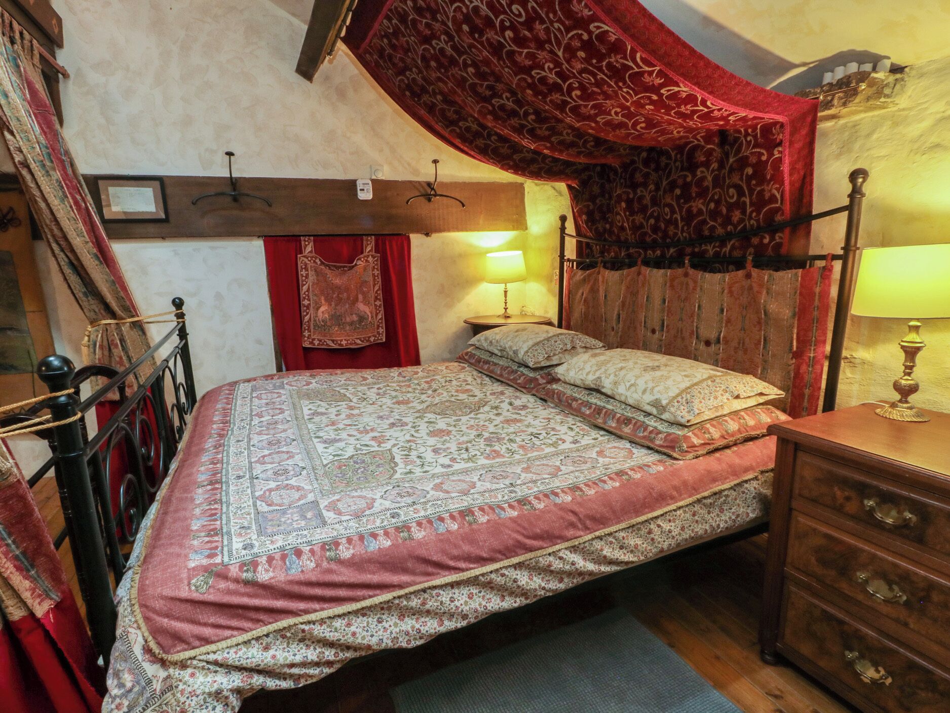3 bedrooms, free WiFi, individually decorated, individually furnished
